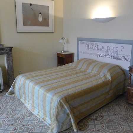 Hotel Restaurant D'Alibert Caunes-Minervois 外观 照片