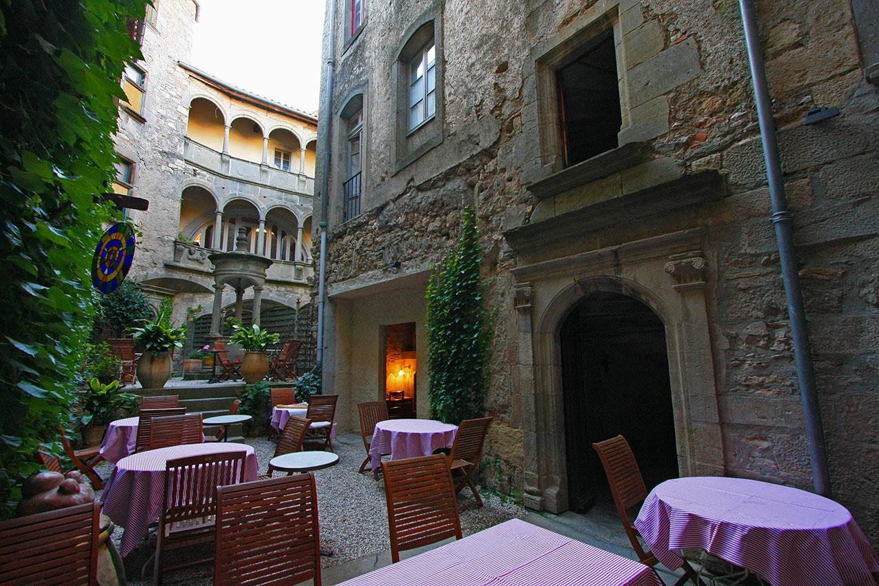 Hotel Restaurant D'Alibert Caunes-Minervois 外观 照片