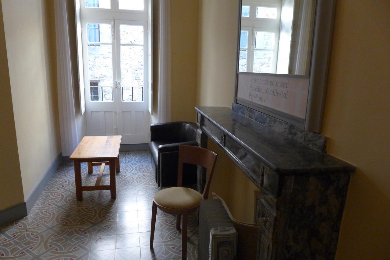 Hotel Restaurant D'Alibert Caunes-Minervois 外观 照片